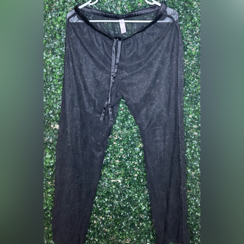 Victoria secret size M Black Lace
